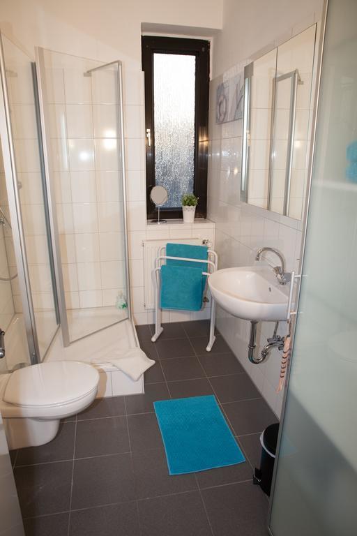 Apartmenthaus Lorbach Solingen Luaran gambar